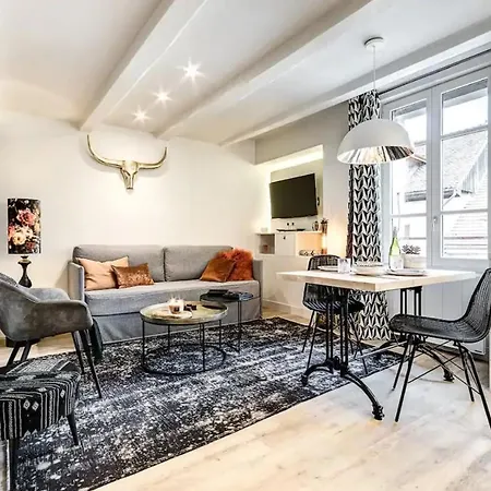 Pretty Trop Romantique Appartement *